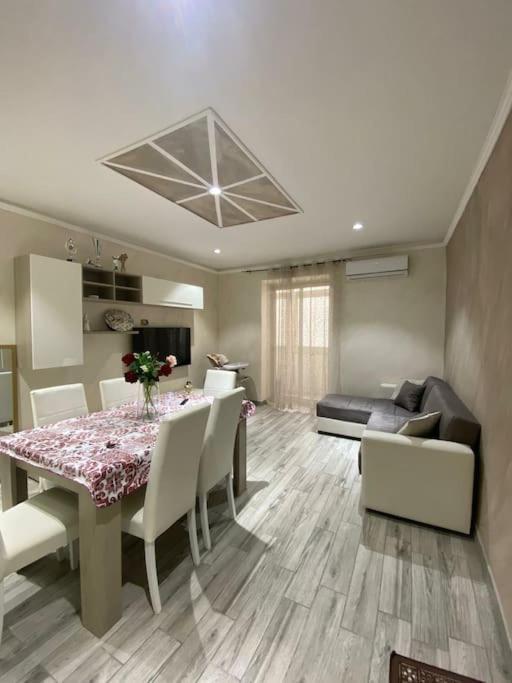 Bianca House Apartment Катания Екстериор снимка
