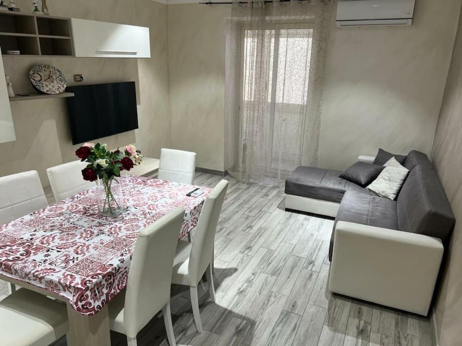 Bianca House Apartment Катания Екстериор снимка